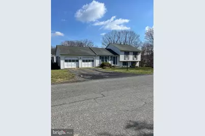 610 W Duck Street, Front Royal, VA 22630 - Photo 1