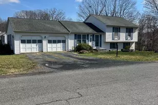 610 W Duck St, Front Royal, VA 22630 - Photo 1