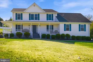 75 Oak Hill Dr, Front Royal, VA 22630 - Photo 1