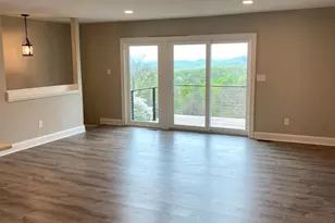 138 Grimes Golden Rd, Linden, VA 22642 - Photo 4