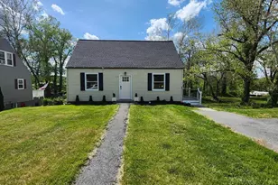 714 Crosby Rd, Front Royal, VA 22630 - Photo 1