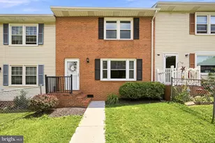 8 Biggs Dr, Front Royal, VA 22630 - Photo 1
