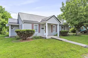 437 Everett Pl, Romney, WV 26757 - Photo 1