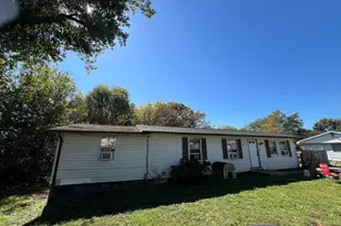 32 Anvil Rd, Kearneysville, WV 25430 - Photo 1