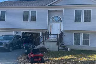 107 Eagles Nest Ln, Harpers Ferry, WV 25425 - Photo 1