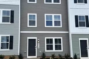 410 18th Ave, Ranson, WV 25438 - Photo 1