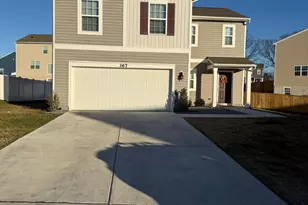 367 Centergate Dr, Charles Town, WV 25414 - Photo 1