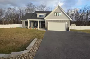 120 Moonstone Dr, Kearneysville, WV 25430 - Photo 1