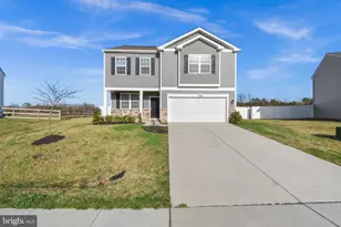 194 Gumspring Dr, Charles Town, WV 25414 - Photo 1