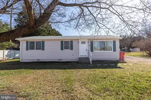 148 Marie Dr, Charles Town, WV 25414 - Photo 1