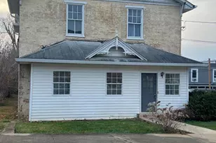 212 S Samuel St, Charles Town, WV 25414 - Photo 1