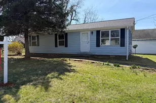 90 Bugle Ln, Kearneysville, WV 25430 - Photo 1