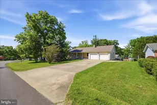 437 Tuscawilla Dr, Charles Town, WV 25414 - Photo 1