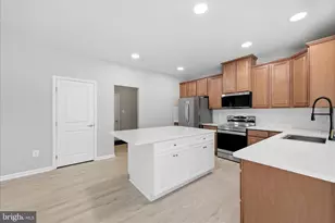 179 Overbrook Rd, Ranson, WV 25438 - Photo 16