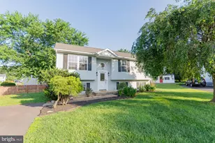 53 Bugs Ct, Ranson, WV 25438 - Photo 1