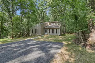 656 Kelly Dr, Harpers Ferry, WV 25425 - Photo 1