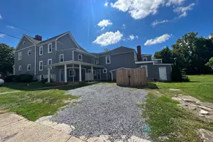 202 S Samuel St, Charles Town, WV 25414 - Photo 1