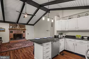 327 Cub Run Ln, Harpers Ferry, WV 25425 - Photo 1