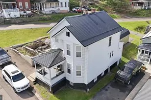 21 Wabash St, Ridgeley, WV 26753 - Photo 1