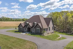 113 N Lakewood Dr, Ridgeley, WV 26753 - Photo 1