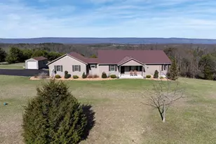10 Jordan Hollow Ln, Berkeley Springs, WV 25411 - Photo 1