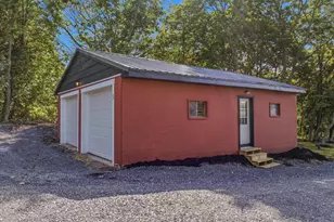 5 Dense Oak Ln, Berkeley Springs, WV 25411 - Photo 38