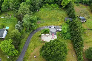 71 Bennett Ln, Berkeley Springs, WV 25411 - Photo 1