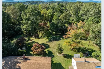 1704 Old Brook Rd, Charlottesville, VA 22901 - Photo 16