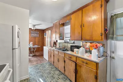 2301 North Berkshire Rd #A AND B, Charlottesville, VA 22901 - Photo 16