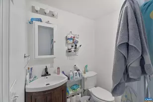 2301 N Berkshire Rd, Charlottesville, VA 22901 - Photo 14