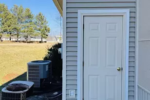 1012 Somer Chase Ct, Charlottesville, VA 22911 - Photo 38