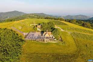 24981 Blue Ridge Pkwy, Vesuvius, VA 24483 - Photo 48