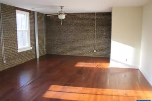 475 Valley St, Scottsville, VA 24590 - Photo 4