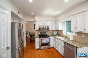 1712 Hearthglow Ln, Charlottesville, VA 22901 - Photo 16