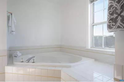 3260 Timberwood Pkwy, Charlottesville, VA 22911 - Photo 18