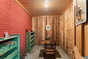 690 Page St, Scottsville, VA 24590 - Photo 44