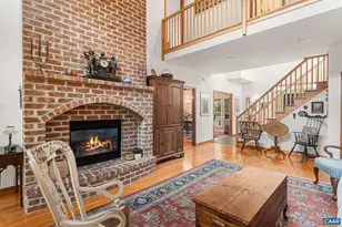 690 Page St, Scottsville, VA 24590 - Photo 10