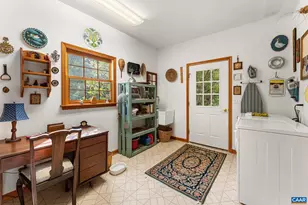 690 Page St, Scottsville, VA 24590 - Photo 20