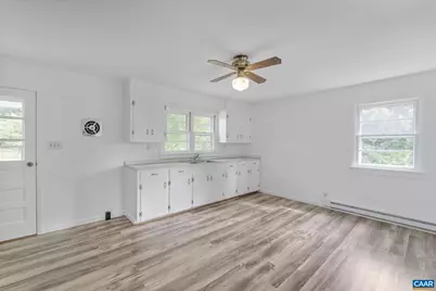 12395 S Constitution Rte, Scottsville, VA 24590 - Photo 8