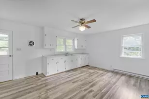 12395 S Constitution Route, Scottsville, VA 24590 - Photo 8