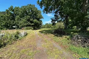 2565 Pattie Rd, Buckingham, VA 23921 - Photo 1
