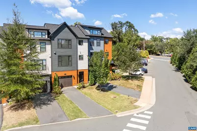 109 Junction Ln, Charlottesville, VA 22902 - Photo 2