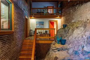 1915 E Market St, Charlottesville, VA 22902 - Photo 12