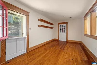 1915 E Market St #3, Charlottesville, VA 22902 - Photo 28