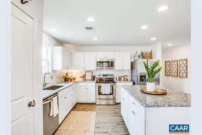 157 Lookover Ter, Stuarts Draft, VA 24477 - Photo 12