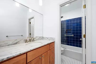 408 E Market St #305, Charlottesville, VA 22902 - Photo 6