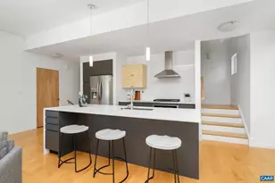 1130 E High St, Charlottesville, VA 22902 - Photo 6