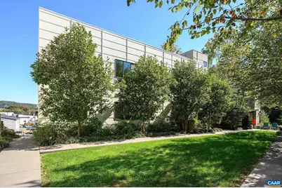 1130 E High St #J, Charlottesville, VA 22902 - Photo 2