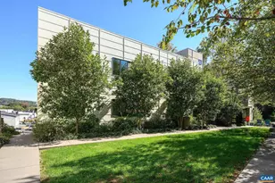 1130 E High St, Charlottesville, VA 22902 - Photo 2