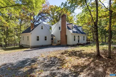 2325 Mountain Brook Dr, Charlottesville, VA 22902 - Photo 4